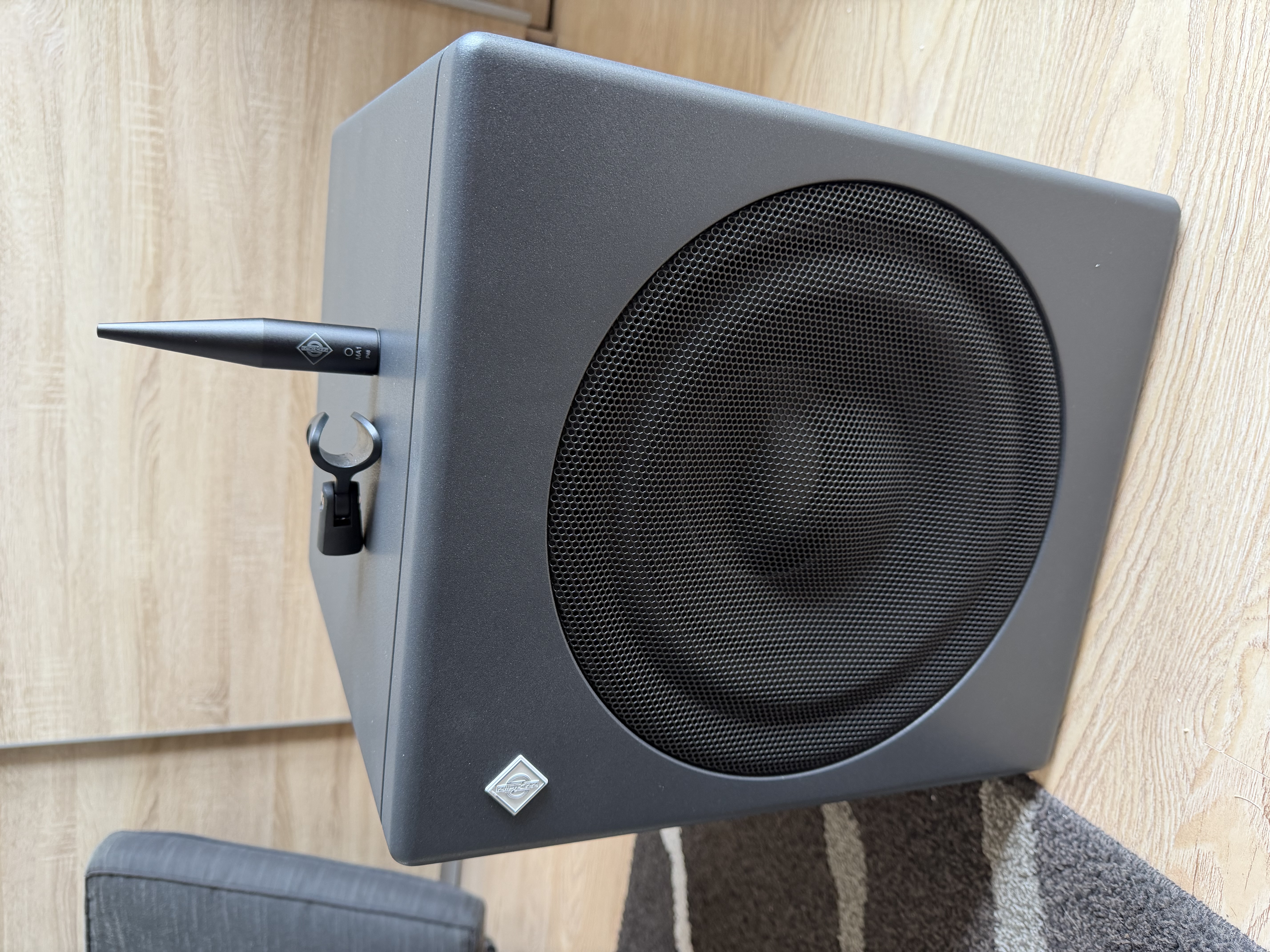 Neumann KH 750 DSP + MA 1 – Moje iskustvo
